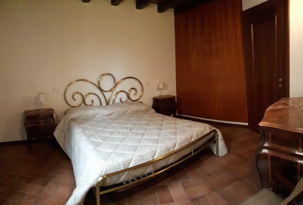 Bb Il Re Alla Reginella Guest House Rome Luaran gambar