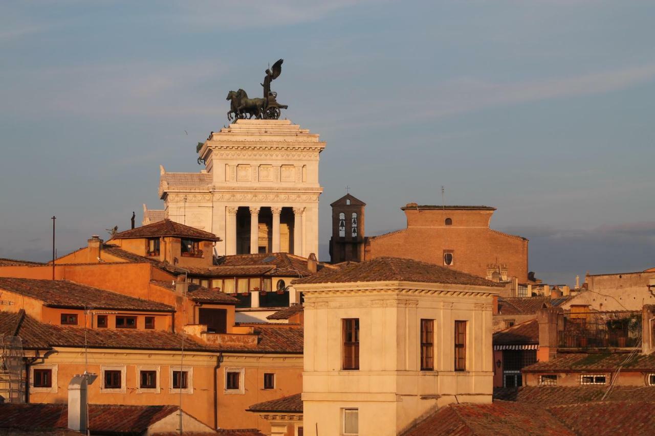Bb Il Re Alla Reginella Guest House Rome Luaran gambar